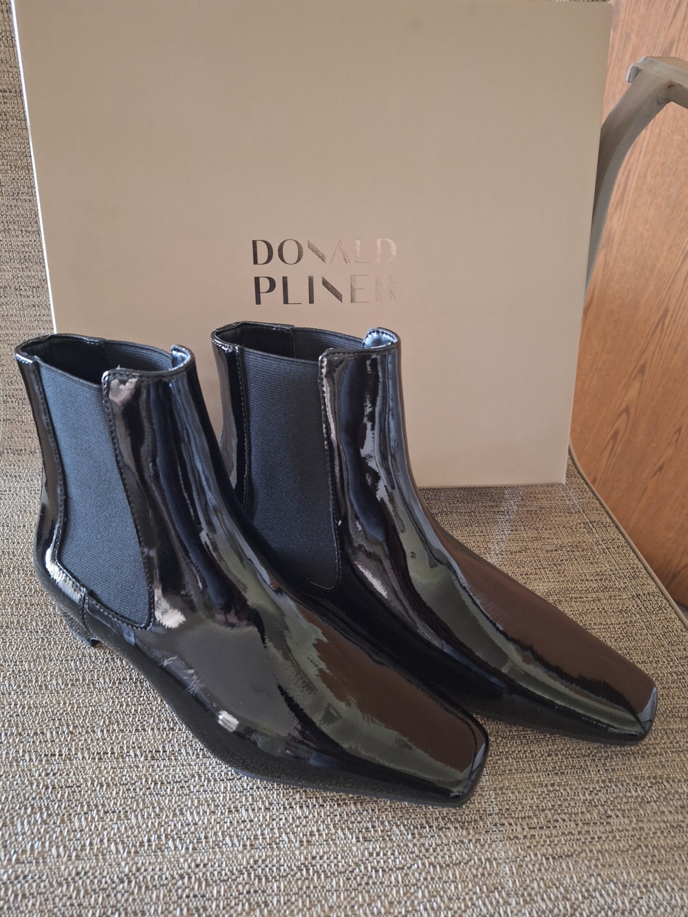 NEW IN BOX  Donald PlinerStyle: Oleana Chelsea BootieSize: Women's 6 M
